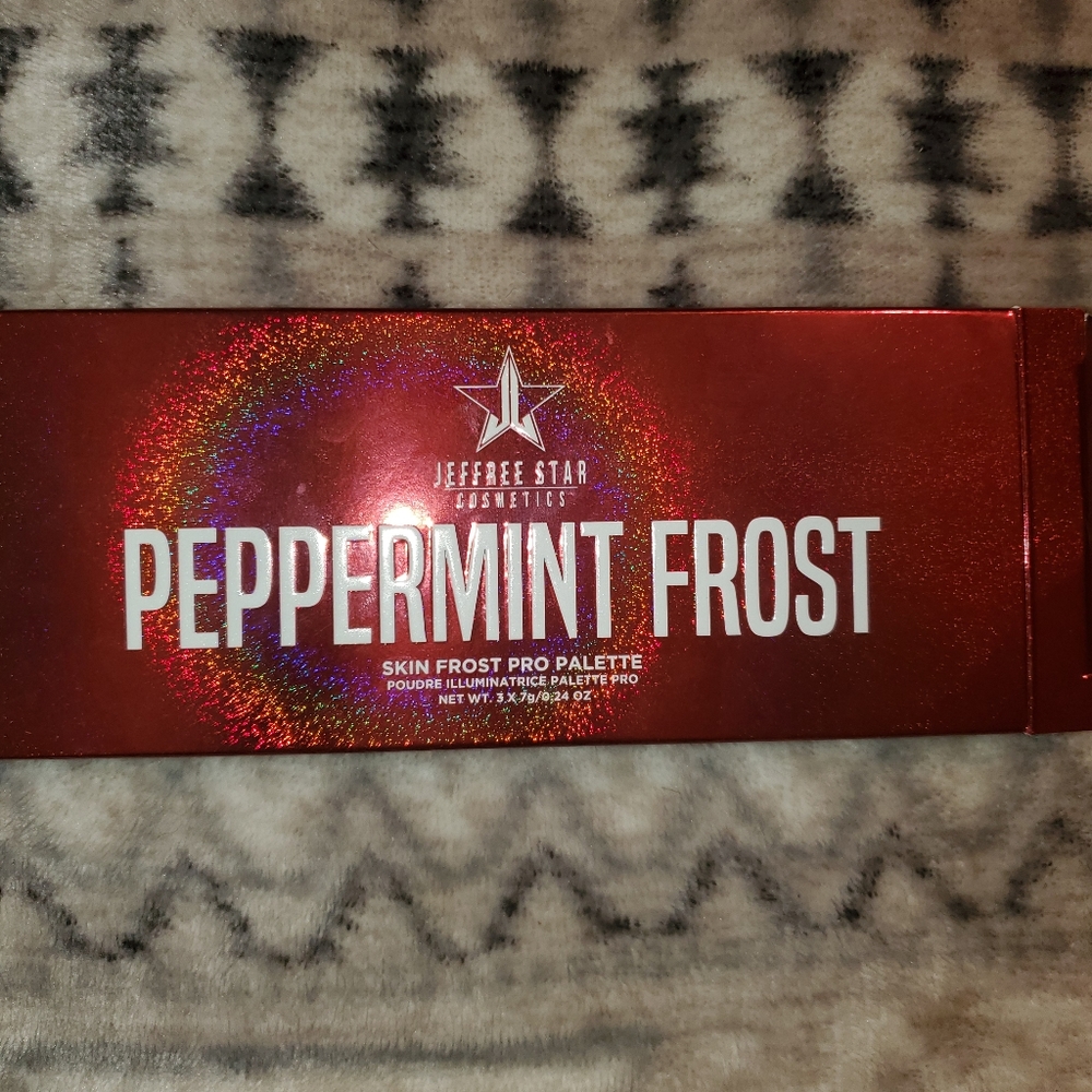 Jeffree Star Peppermint Frost Palette